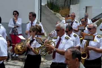 La Gavia procesiona a sus patronos en el último día de su fiesta (Foto Francisco Javier Santana)